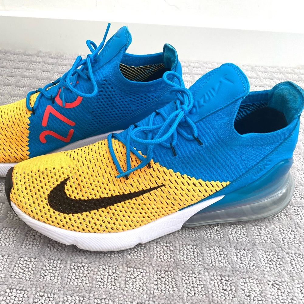Men’s Air Max 270 Flyknit
Laser Orange Blue Orbit size 10.5